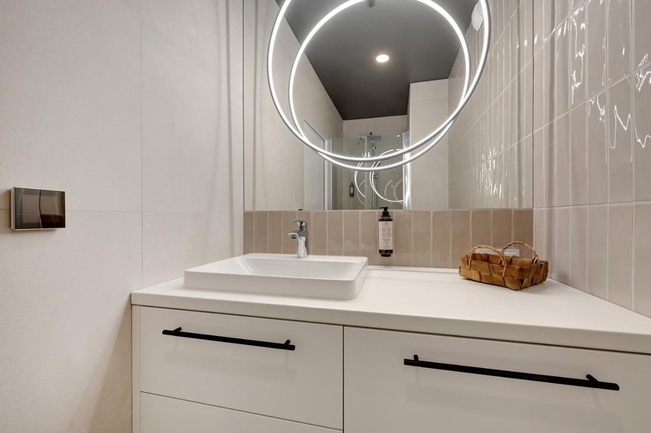 Boutique Aura 40 By Grand Apartments Гданск Екстериор снимка
