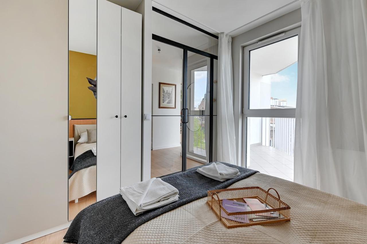 Boutique Aura 40 By Grand Apartments Гданск Екстериор снимка
